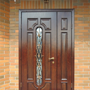Двері вхідні. 067 672 762 4. Хімічна,1
